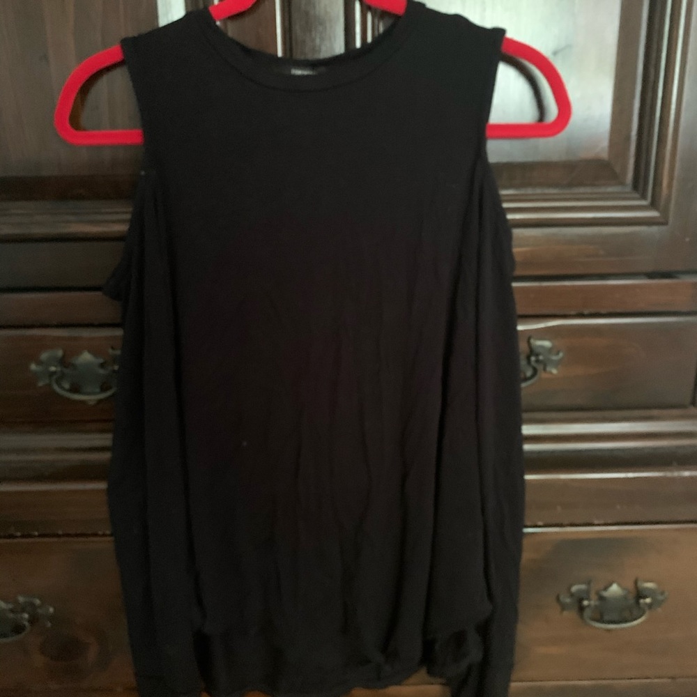 Long sleep open shoulder top